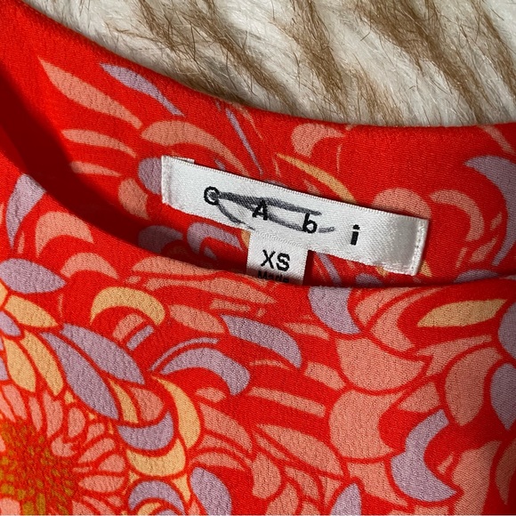 Cabi Lively Day Floral Mum cami - Picture 5 of 6